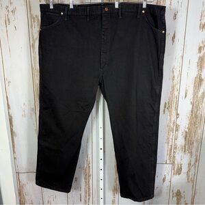 Wrangler Men's Relaxed Fit Black Jeans. Size 52x30. Pristine condition!